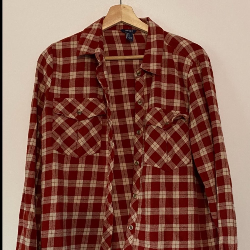 Forever 21 Top Women's Small M Red Plaid Flannel